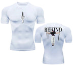 T-shirt de compression behind the knife
